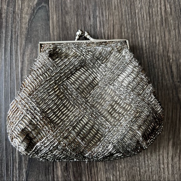 Cache Vintage Sequence Crossbody Mini Coin Purse - Picture 2 of 15